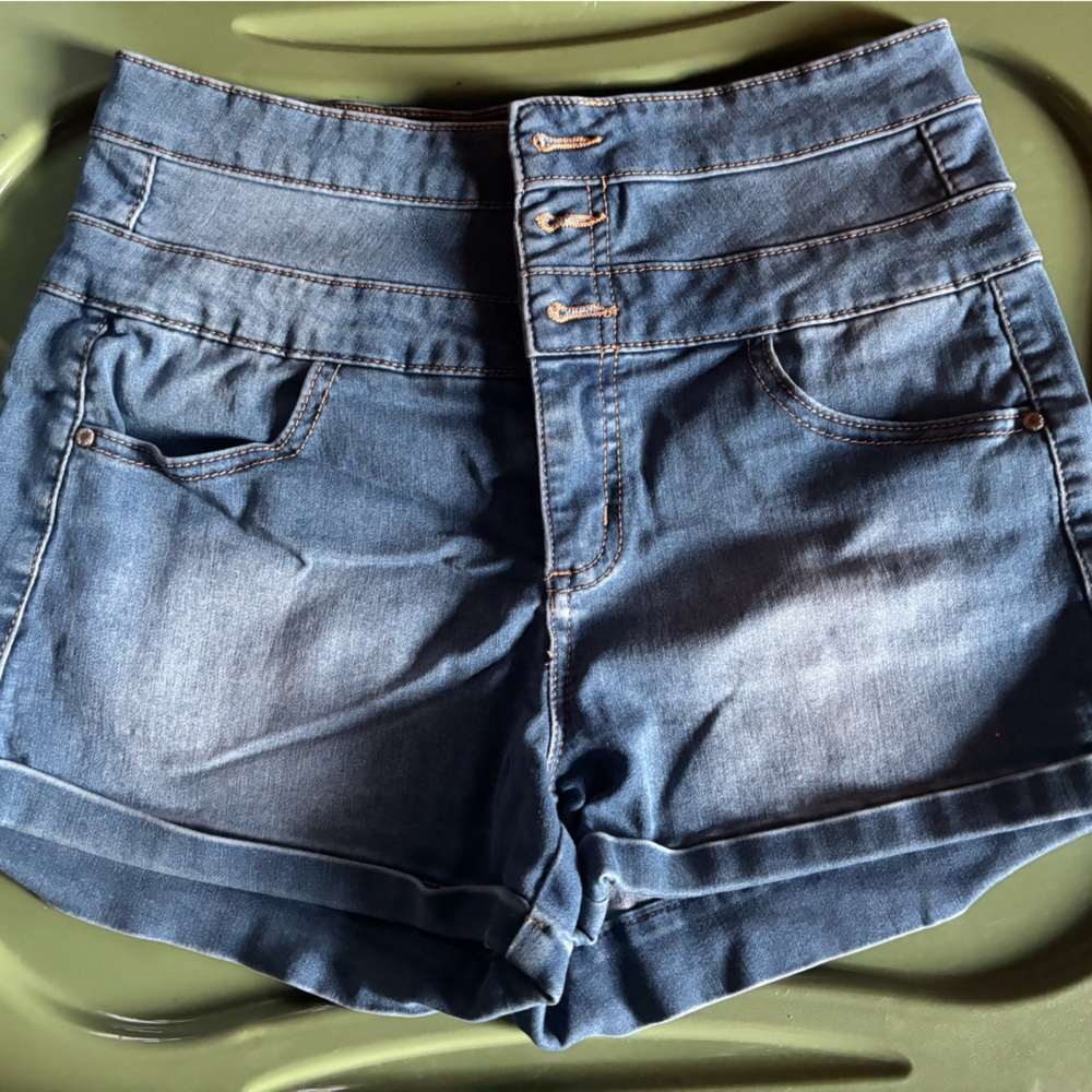 Tinseltown Blue Denim High-waist Shorts